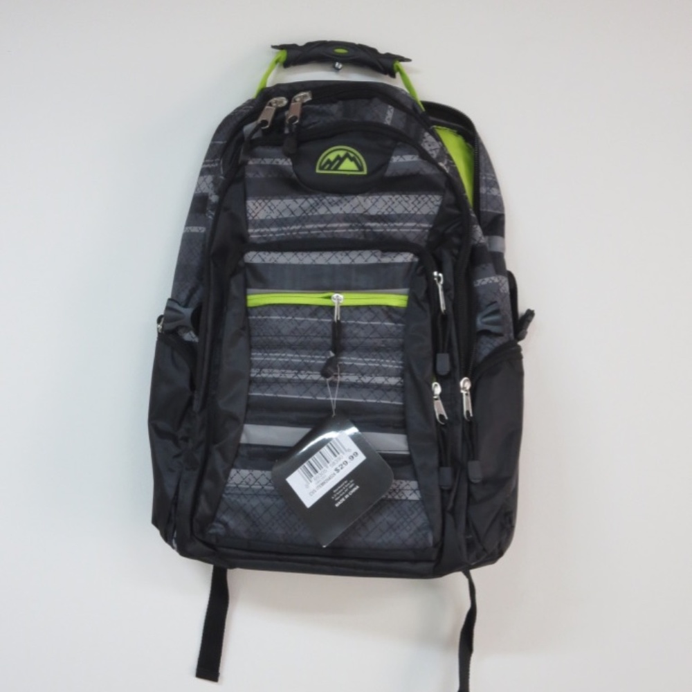 Mountain Edge Backpack - Picture 4 of 8